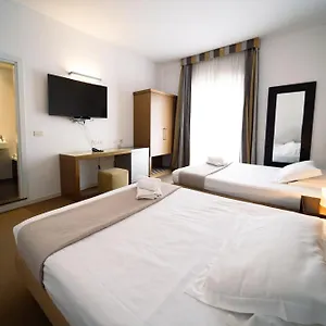 4* Hotel Trieste